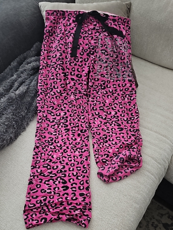 PINK Victoria's Secret Other - PINK Victoria's Secret Hot Pink & Black Leopard Print Pajama Pants